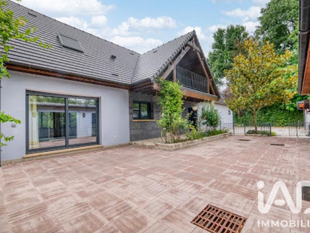 Vente Maison 7 pièces 220 m2 Lesches