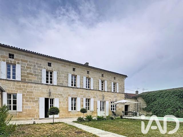 Vente Maison 7 pièces 220 m2 Saint André de Cubzac