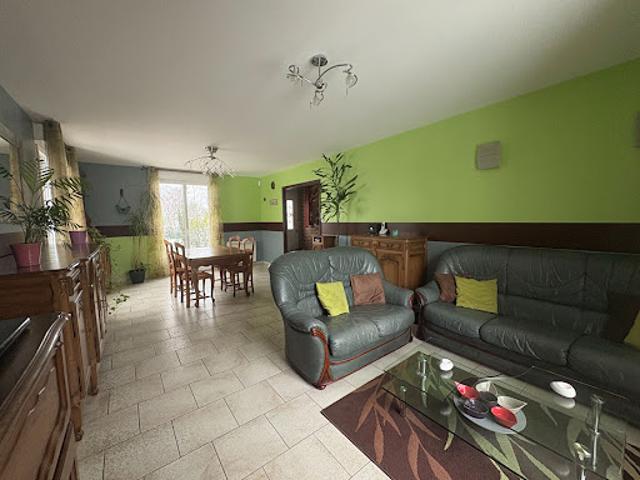 Vente Maison 7 pièces 220 m2 Saint Denis sur Sarthon