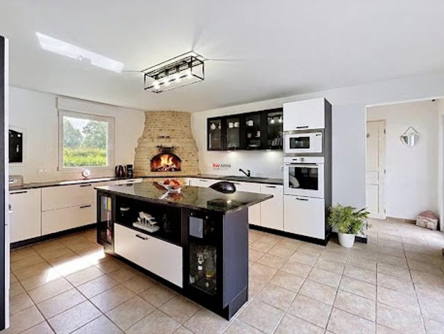 Vente Maison 7 pièces 220 m2 Saint Folquin