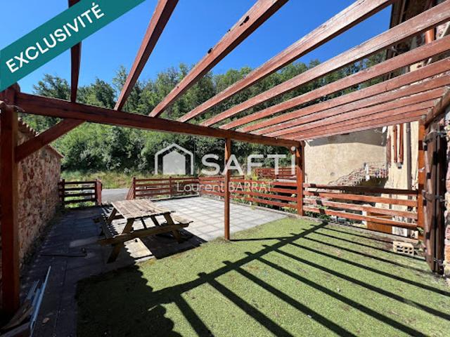 Vente Maison 7 pièces 220 m2 Saint Germain Lembron