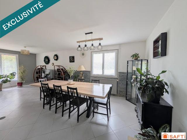 Vente Maison 7 pièces 220 m2 Saint Laurent en Grandvaux