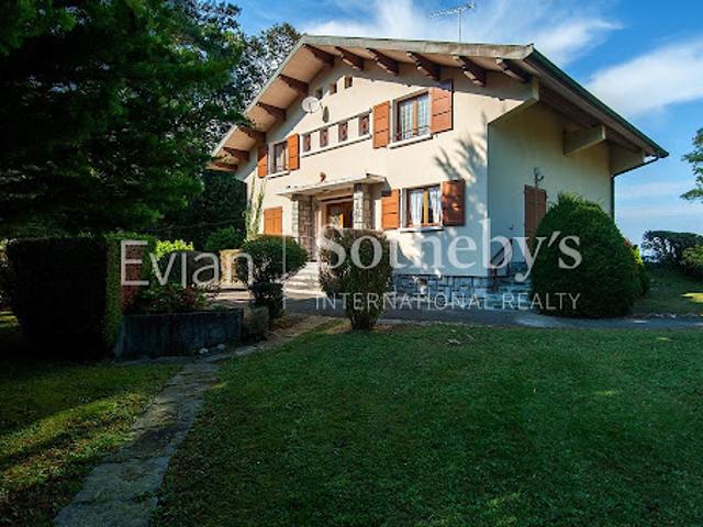 Vente Maison 7 pièces 220 m2 Sciez