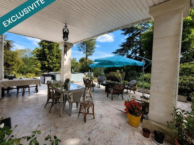 Vente Maison 7 pièces 220 m2 Septeuil