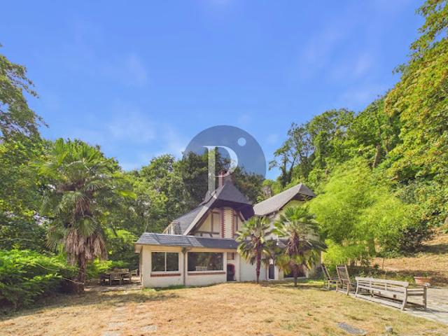 Vente Maison 7 pièces 220 m2 Vauhallan