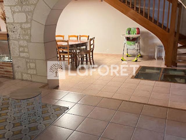 Vente Maison 7 pièces 221 m2 Castelnau Montratier