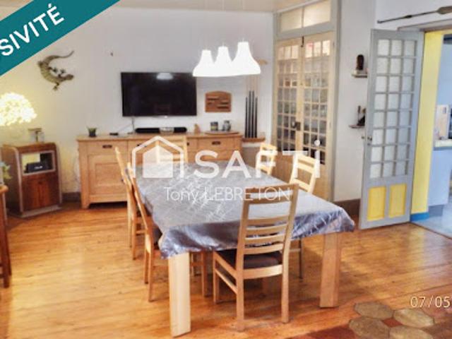 Vente Maison 7 pièces 221 m2 Cramoisy