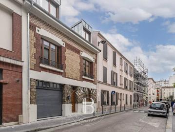 Vente Maison 7 pièces 221.92 m2 Paris 15ème