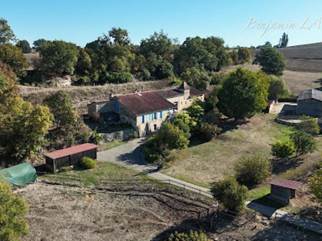 Vente Maison 7 pièces 222 m2 Moncrabeau
