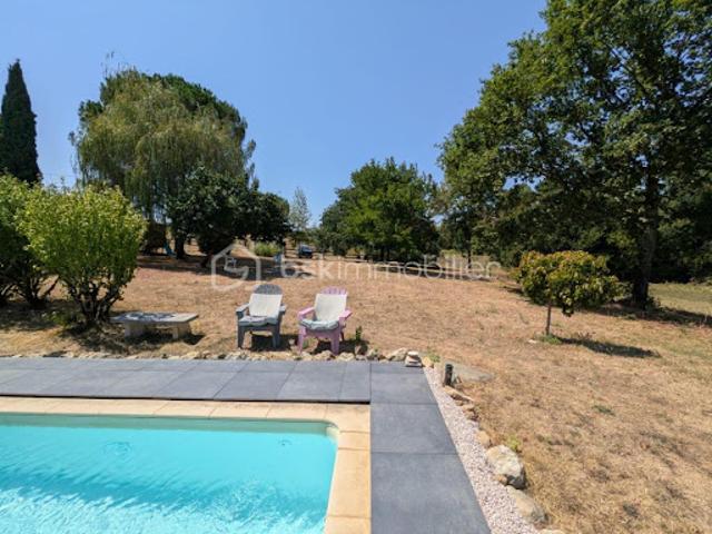 Vente Maison 7 pièces 222 m2 Montesquiou