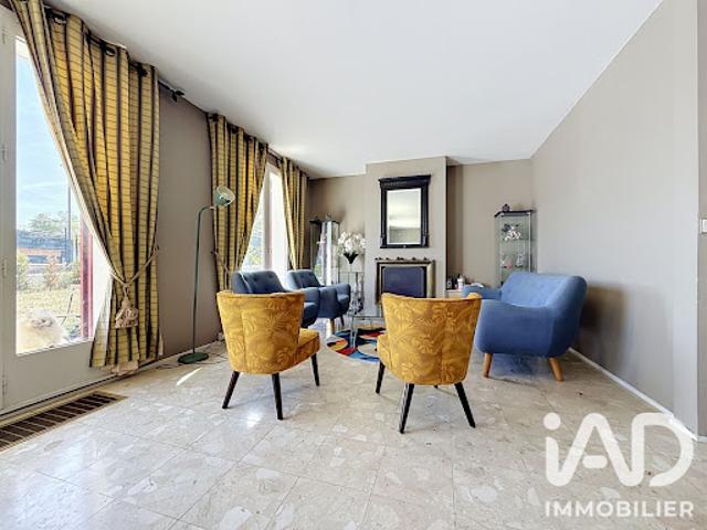 Vente Maison 7 pièces 222 m2 Ballainvilliers