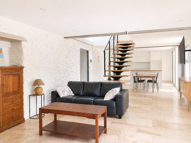 Vente Maison 7 pièces 222 m2 Le Nizan