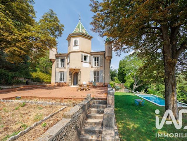 Vente Maison 7 pièces 222 m2 Valensole