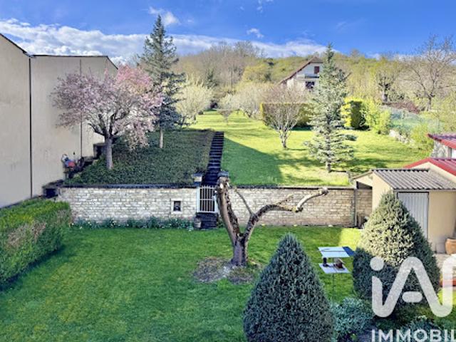Vente Maison 7 pièces 222 m2 Vermenton