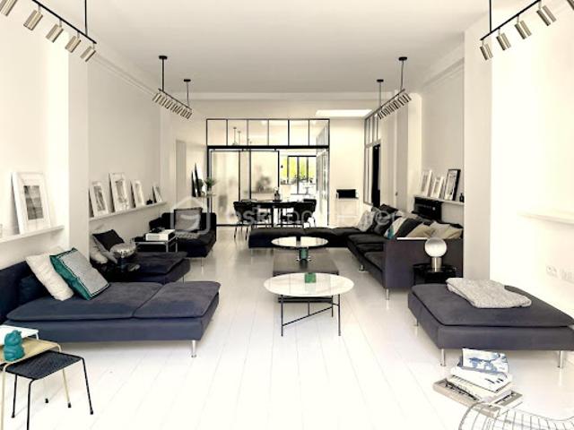 Vente Maison 7 pièces 223 m2 Montreuil