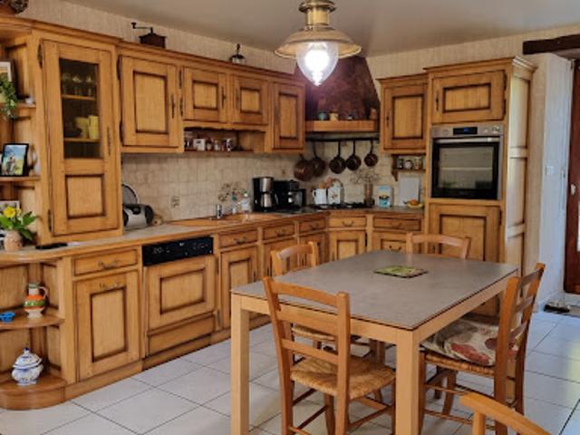 Vente Maison 7 pièces 223 m2 Trévé