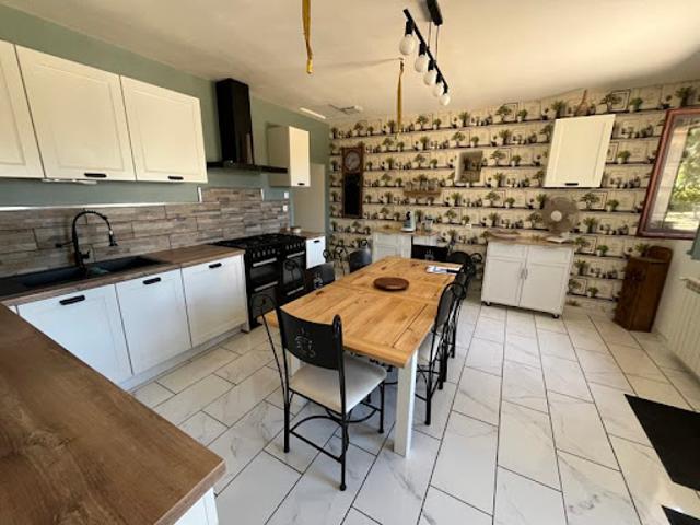 Vente Maison 7 pièces 234 m2 Saint Romans lès Melle