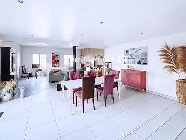 Vente Maison 7 pièces 235 m2 Chennevieres sur marne