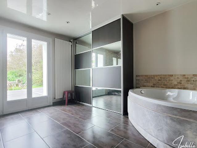 Vente Maison 7 pièces 235 m2 Erbray
