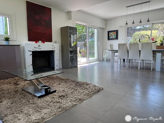 Vente Maison 9 pièces 235 m2 Fourqueux