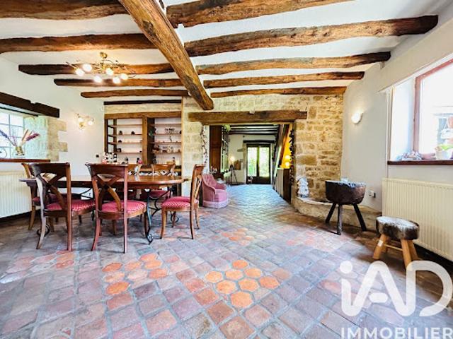 Vente Maison 7 pièces 235 m2 Puiseaux