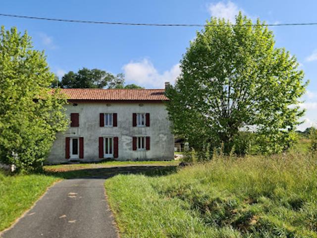 Vente Maison 7 pièces 235 m2 Sainte Marie de Gosse