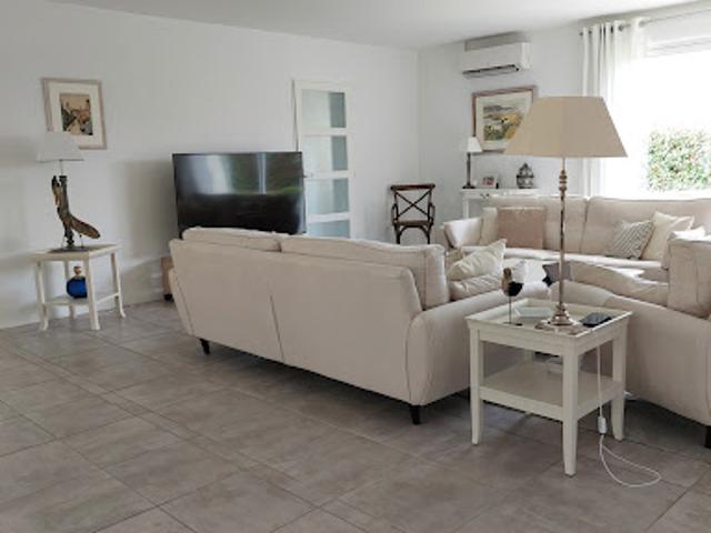 Vente Maison 7 pièces 236.42 m2 Savigné l'Evêque