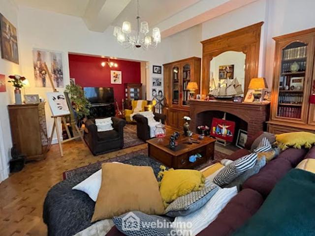 Vente Maison 7 pièces 237 m2 Noyon