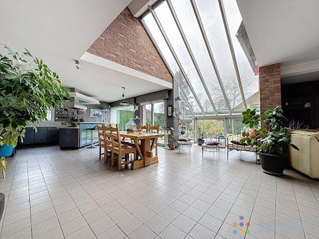 Vente Maison 7 pièces 237 m2 Hem