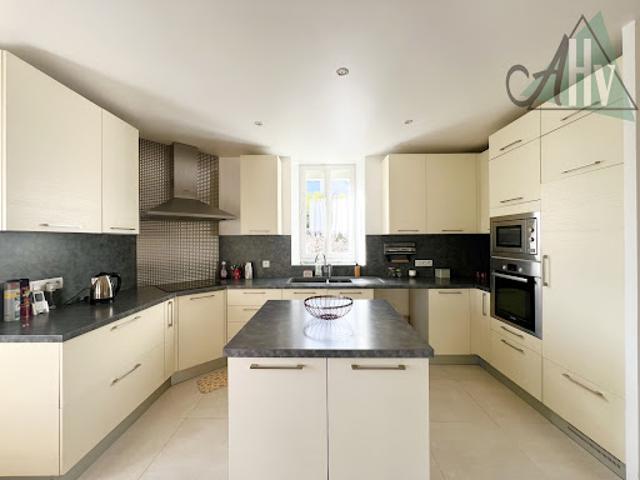Vente Maison 7 pièces 237 m2 Louan Villegruis Fontaine