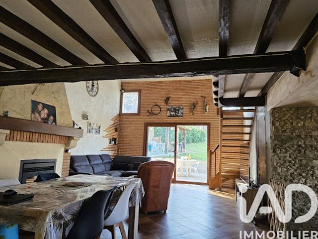 Vente Maison 7 pièces 238 m2 Angeville