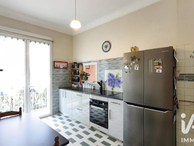 Vente Maison 7 pièces 238 m2 Craponne sur Arzon