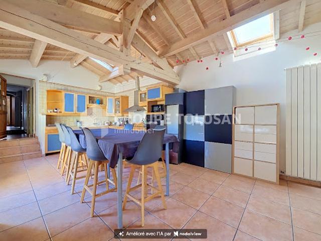 Vente Maison 7 pièces 239 m2 Rieumes
