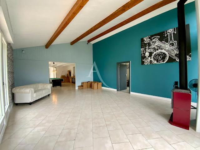 Vente Maison 7 pièces 239 m2 Sainte Colombe sur Seine