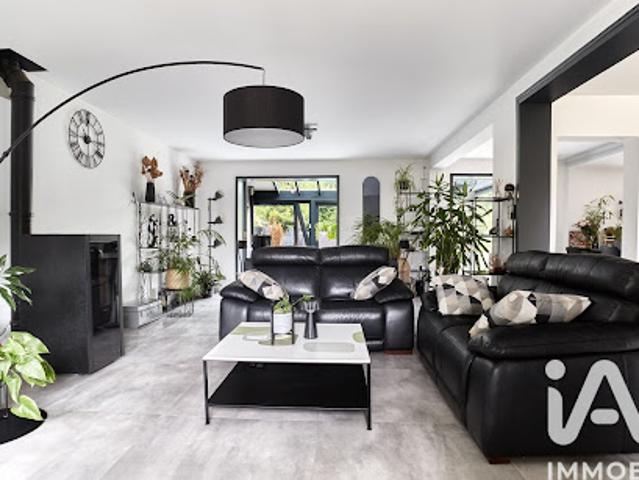 Vente Maison 7 pièces 230 m2 Montigny les cormeilles