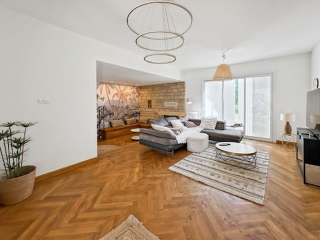 Vente Maison 7 pièces 230 m2 Nogaro