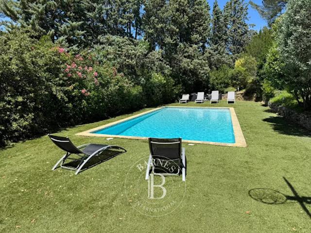 Vente Maison 7 pièces 230 m2 Marseille 11ème