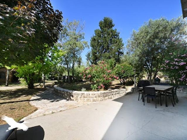 Vente Maison 7 pièces 230 m2 Angouleme