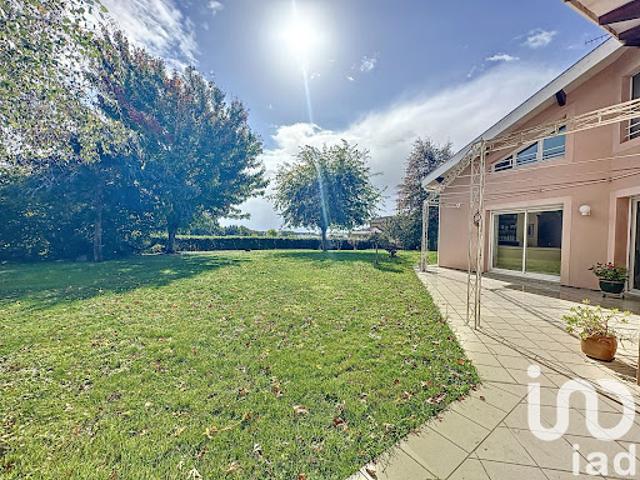 Vente Maison 7 pièces 230 m2 Hagetmau