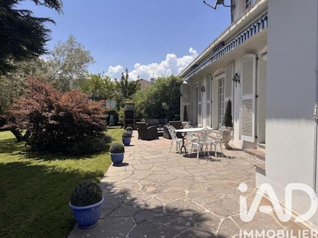 Vente Maison 7 pièces 280 m2 Lourdes