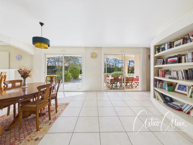 Vente Maison 7 pièces 230 m2 Plaisance du Touch