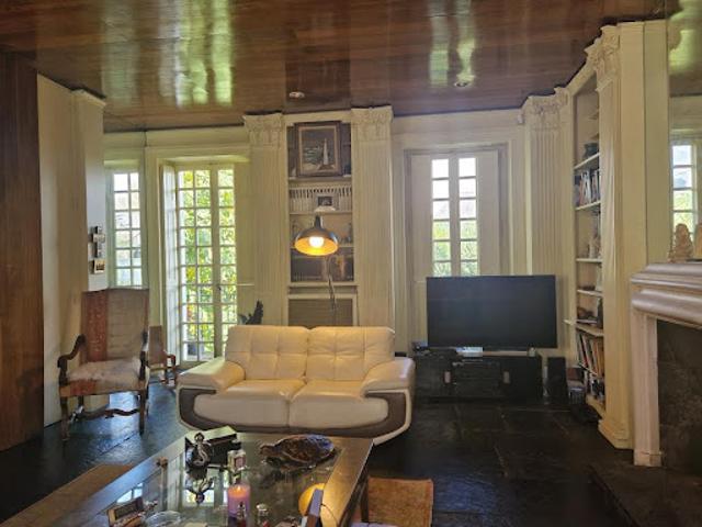Vente Maison 7 pièces 230 m2 Pontivy