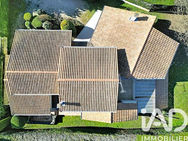 Vente Maison 7 pièces 231 m2 Genas