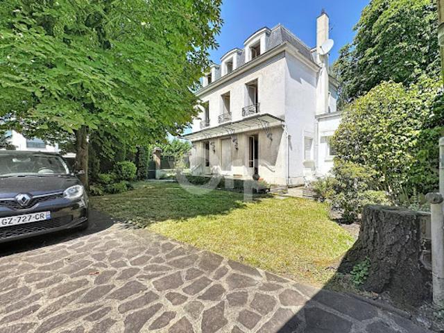 Vente Maison 7 pièces 232.88 m2 Nogent sur Marne