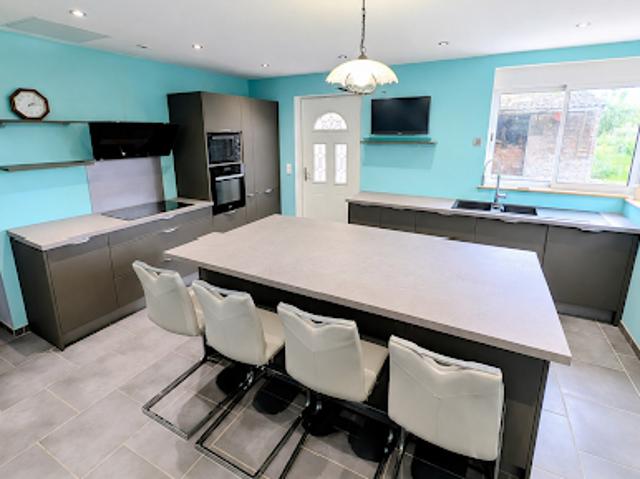 Vente Maison 7 pièces 233 m2 Douchy