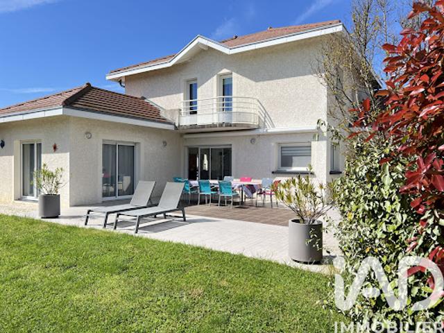 Vente Maison 7 pièces 233 m2 La Buisse