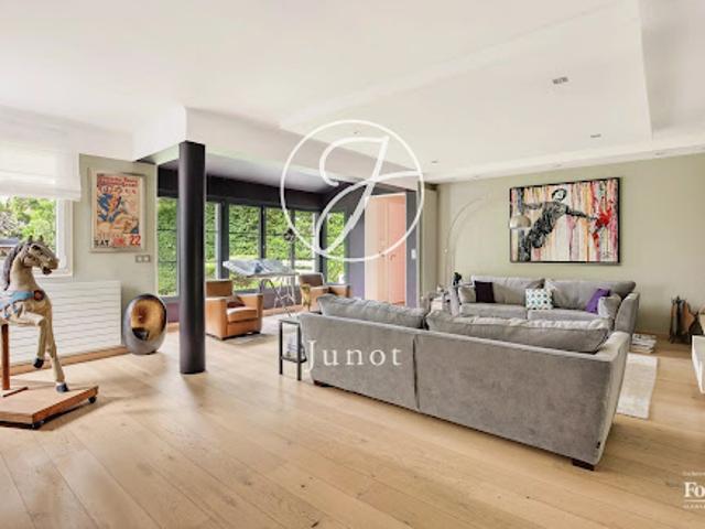 Vente Maison 7 pièces 233 m2 Rueil Malmaison