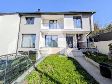 Vente Maison 7 pièces 244 m2 Cormeilles en Parisis