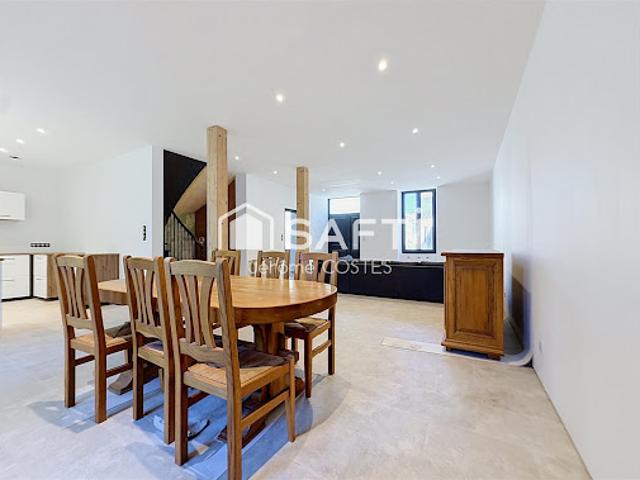 Vente Maison 7 pièces 244 m2 Septfonds