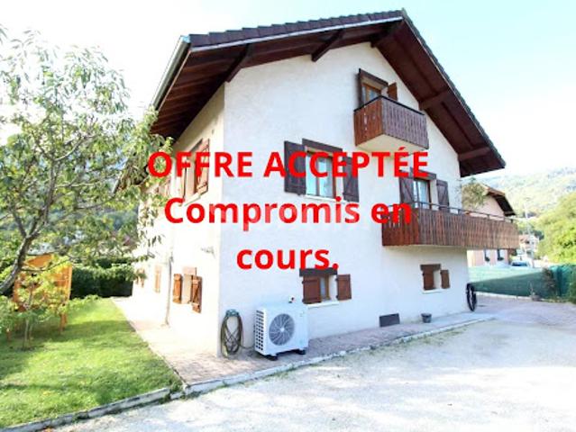 Vente Maison 7 pièces 244.18 m2 Scionzier